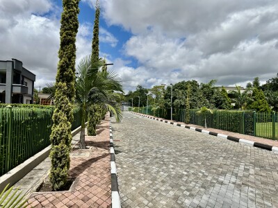 EXECUTIVE BEDROOMED VILLA FOR RENT-4