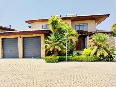 EXECUTIVE VILLAS FOR RENT