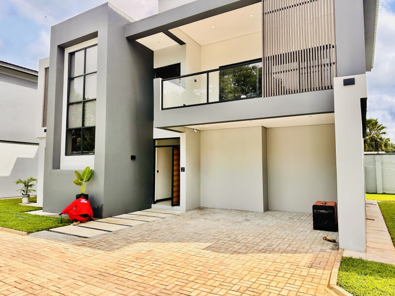 Modern three bedroomed apartments for rent-1