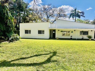 THREE BEDROOM HOUSE FOR RENT