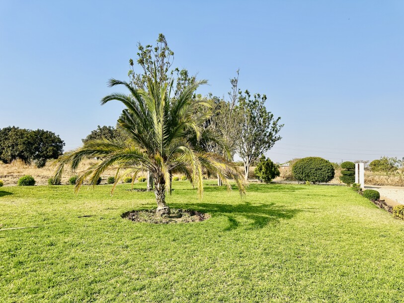 HOUSE FOR SALE-4