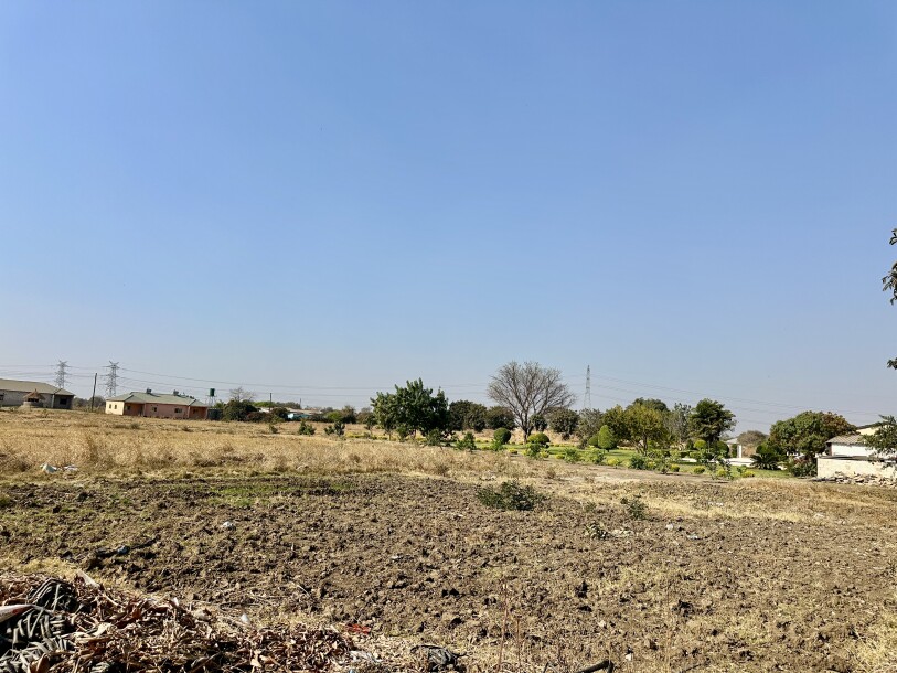 HOUSE FOR SALE-14