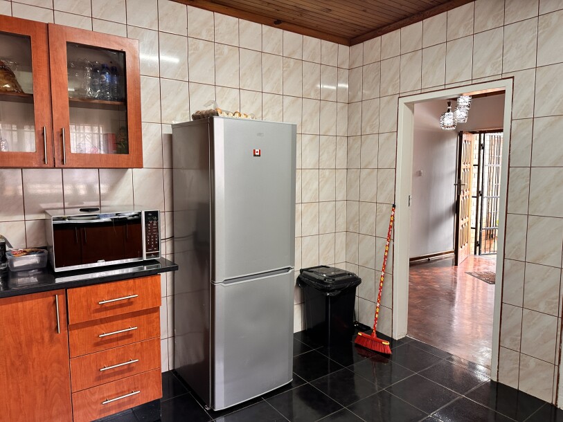 Three Bedroomed apartment for rent-9