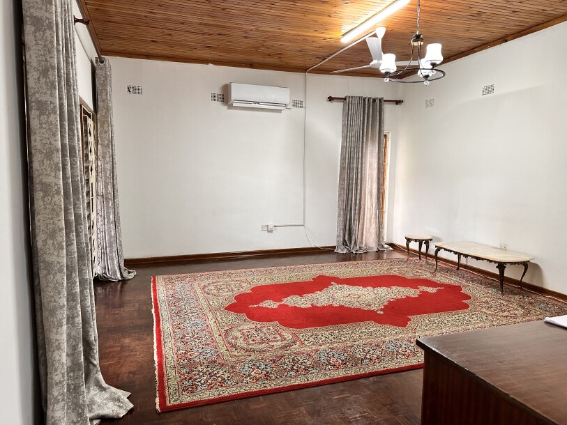 Three Bedroomed apartment for rent-12