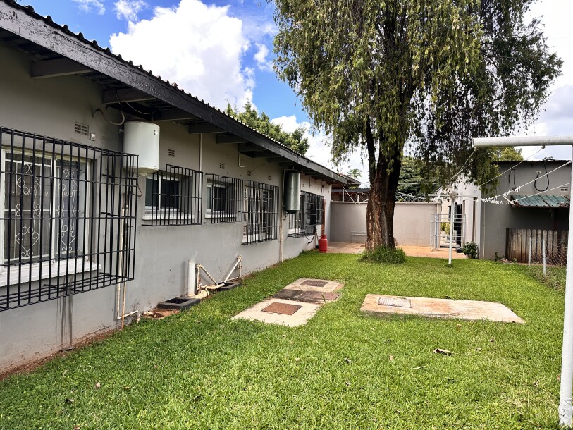 Three Bedroomed apartment for rent-3
